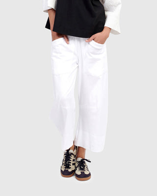 Alembika Urban Pocket Accent Crop Pant, White - Statement Boutique