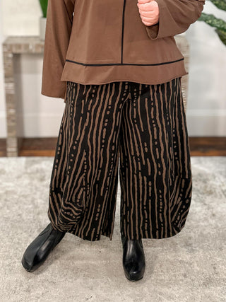 Bread & Butter Seamed Balloon Pant, Black/Brown - Statement Boutique
