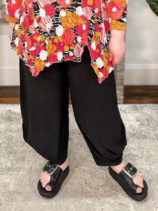 Chalet Tres Chic Baylee Pant, Black - Statement Boutique