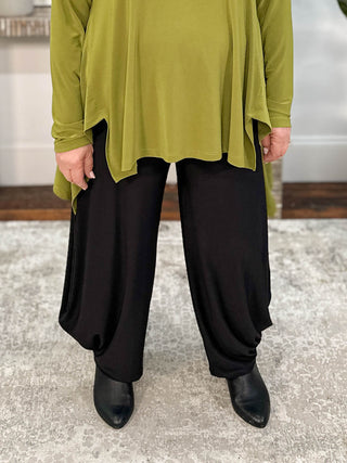 Chalet Tres Chic Baylee Pant, Black - Statement Boutique