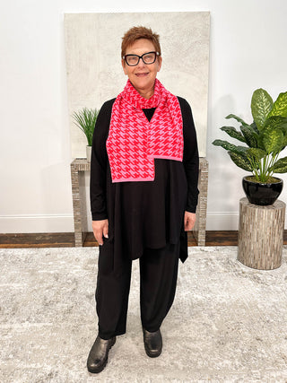 Mitchie's Matchings Houndstooth Knit Scarf, Red/Pink - Statement Boutique