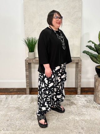 Sympli Breezy Raglan Top, Black - Statement Boutique