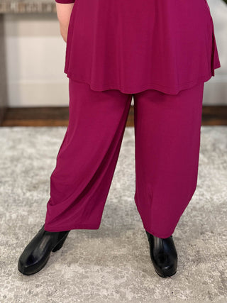 Sympli Narrow Lantern Pant, Amaranth - Statement Boutique