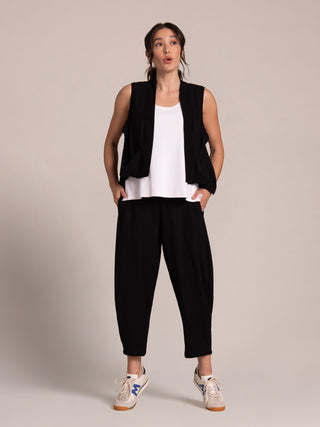 Sympli Pop Cropped Core Vest, Black - Statement Boutique