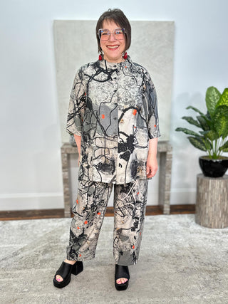 Raglan Funnel Neck Shirt, Charcoal Abstract Flowers