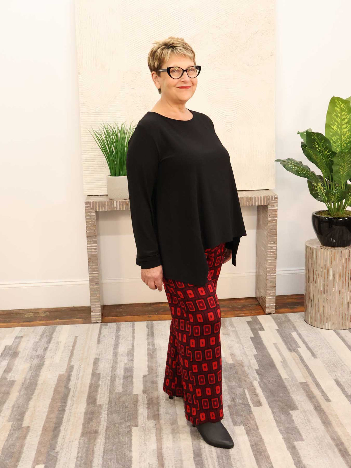 Alembika (Pre-Order) Angled Hemline Top, Black - Statement Boutique