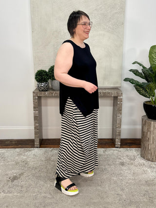 Alembika Essential Angled Hem Tank, Black - Statement Boutique