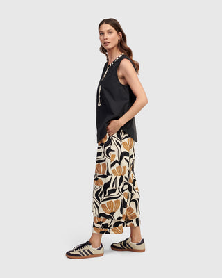 Henley Flare Tank, Tulips