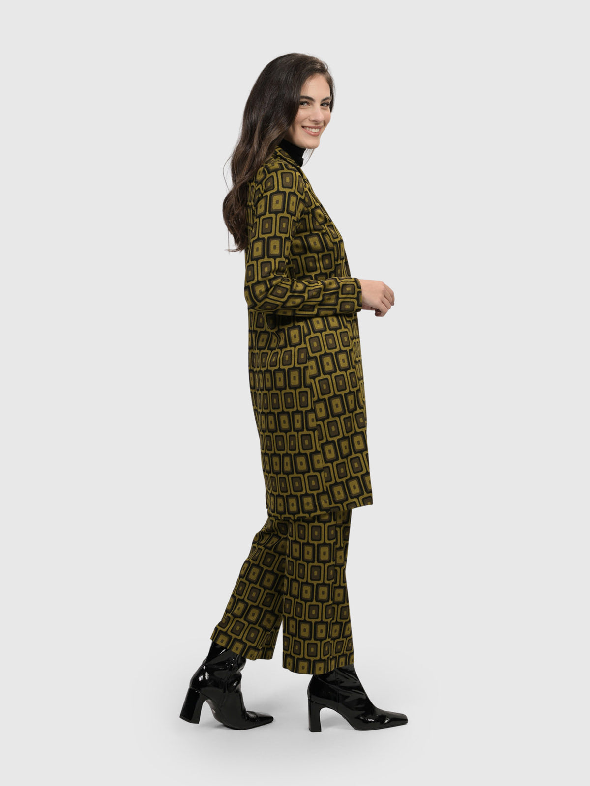 Alembika (Pre-Order) Pattern Knit Blazer Jacket, Chartreuse - Statement Boutique
