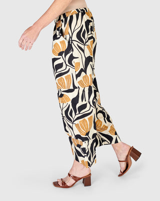 Alembika Pocket Straight Leg Crop Pant, Tulips - Statement Boutique