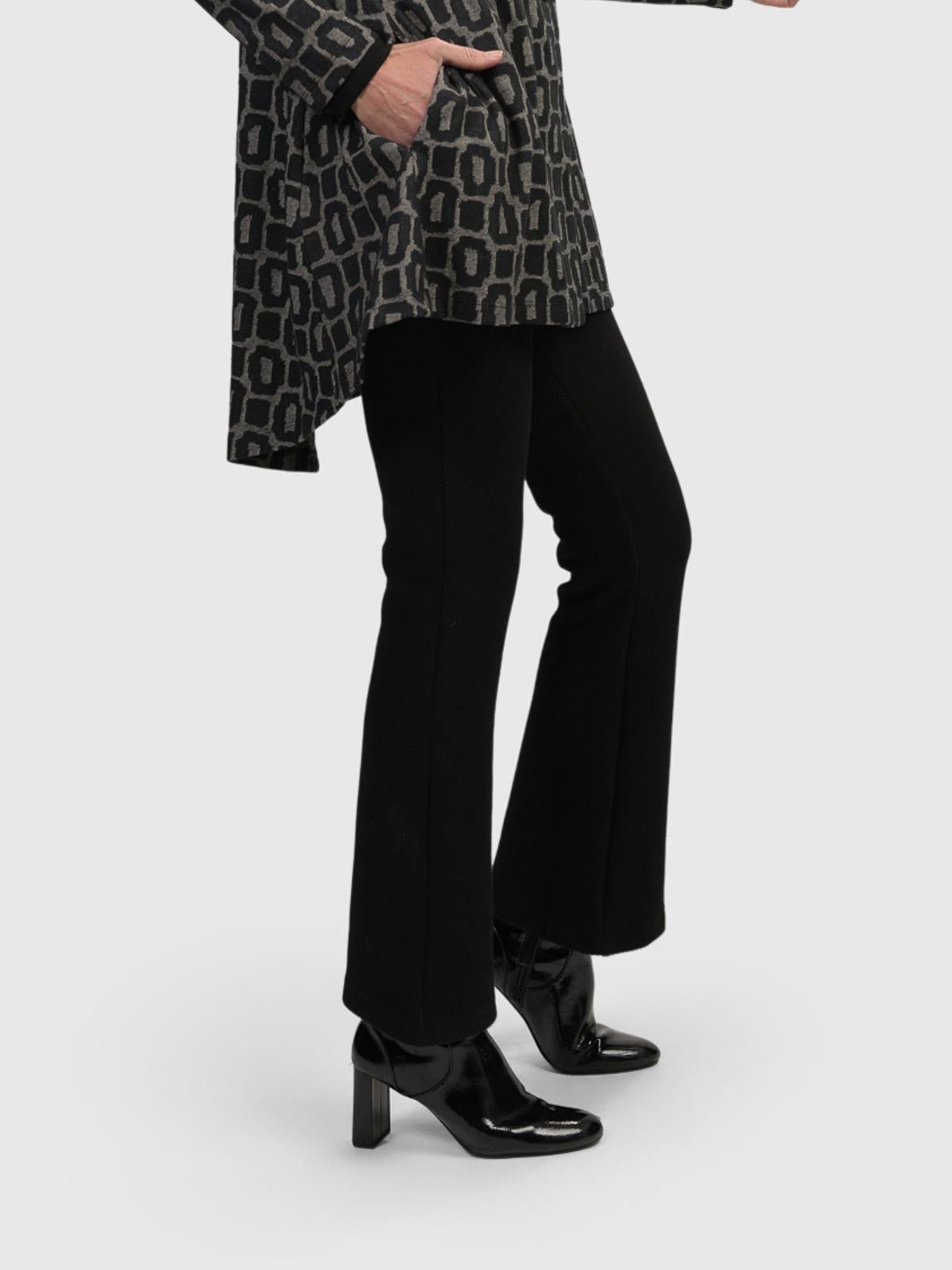 Alembika Textured Knit Bootcut Pants, Black - Statement Boutique