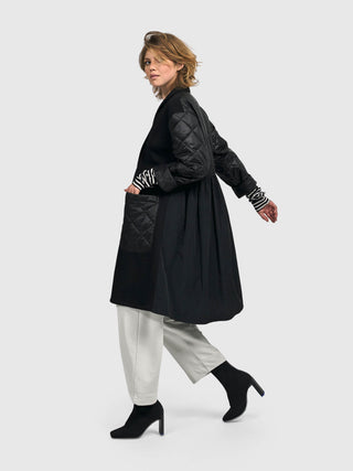 Alembika (Pre-Order) Urban Quilted Mix Jacket, Black - Statement Boutique