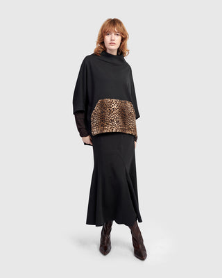 Alembika UT625B Urban Funnel Neck Pocket Top, Black - Statement Boutique
