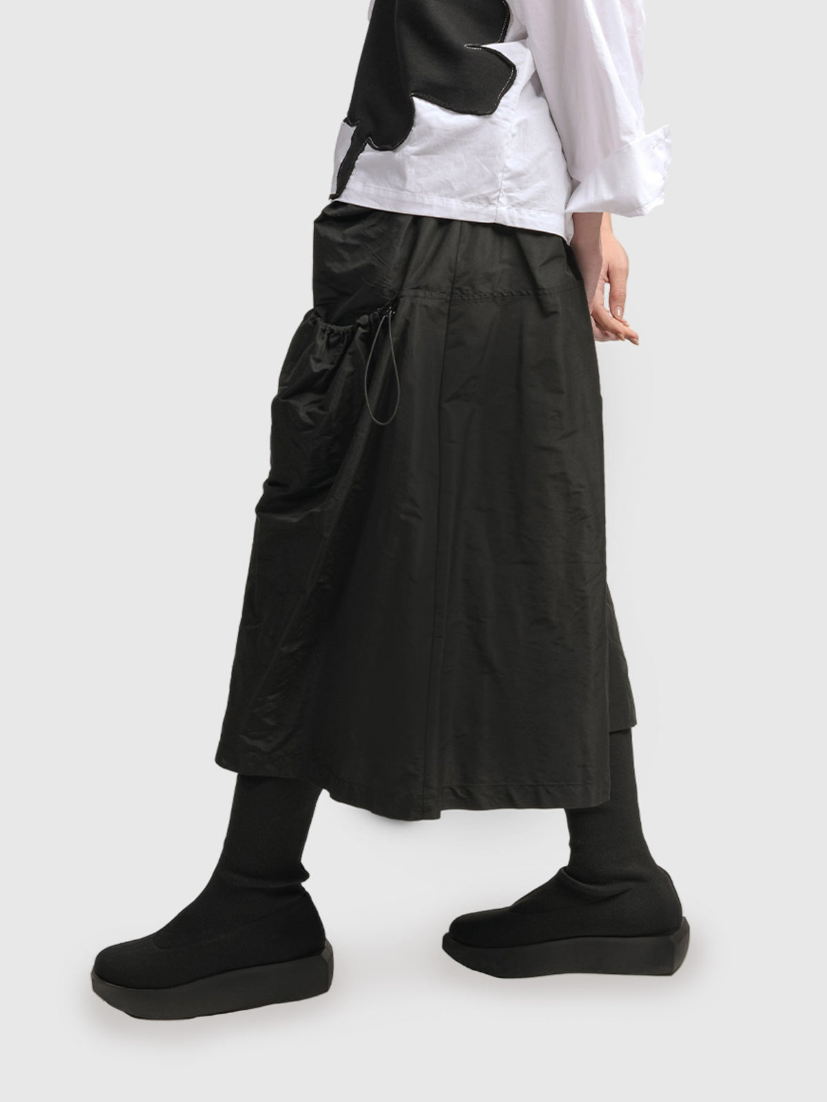 Alembika (Pre-Order) Urban Taffeta Pocket Gaucho Pant, Black - Statement Boutique