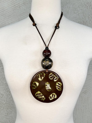 Round Resin Pendant Necklace, Brown/Gold