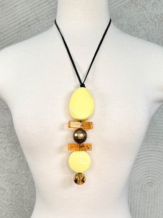 Resin Shapes Pendant Necklace, Yellow