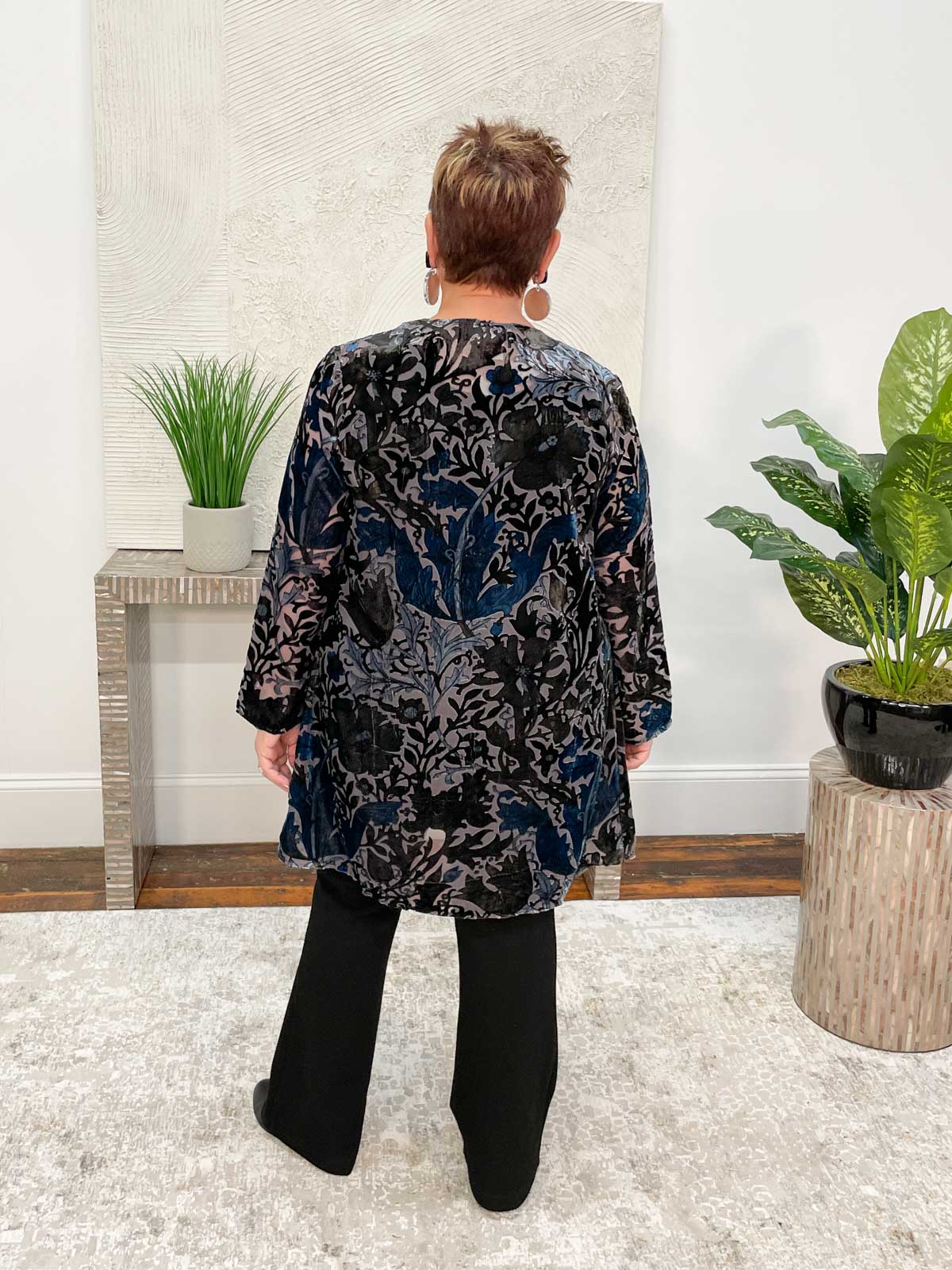 Aris. A Floral Burnout Velvet Cover Up, Blue Multi - Statement Boutique