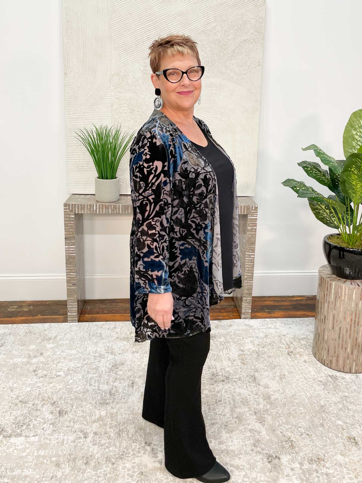 Aris. A Floral Burnout Velvet Cover Up, Blue Multi - Statement Boutique