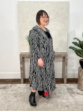 Asymmetric Dress with Pocket Accent, Black/White