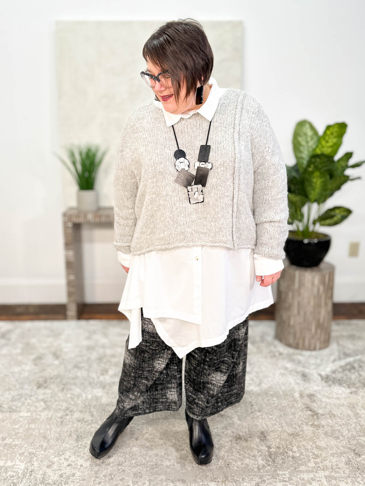 Bread & Butter Italy Boxy Cropped Sweater, Grey