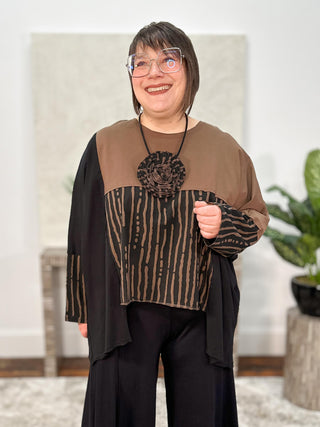 Oversized Mix Panel Step Hem Top, Black/Brown