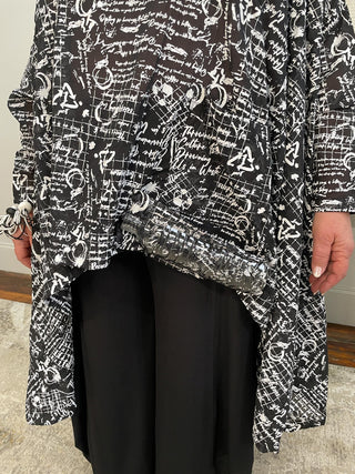 Recycle Print Oversized Top with Bottle Detail, Black/White