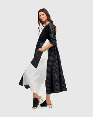 Alembika Urban Contrast Pocket Dress, Mono - Statement Boutique