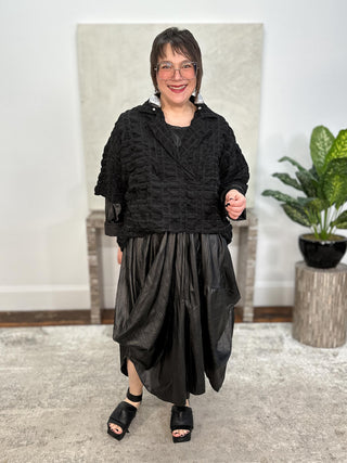Hi Lo Crop Pullover, Black Pucker