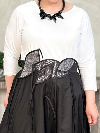 Belt/Scarf, Black/White
