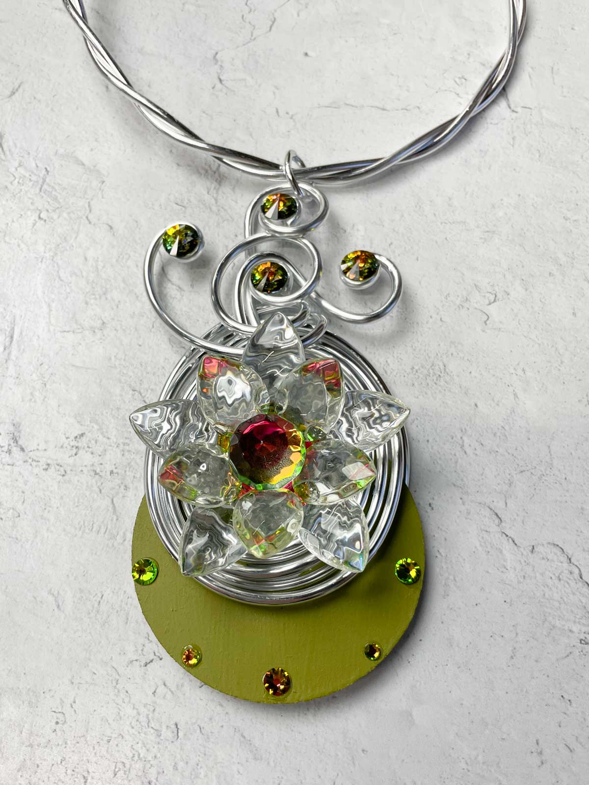 Jeff Lieb Total Design Jewelry 3D Mixed Media Flower Wire Collar Necklace, Green/Silver - Statement Boutique