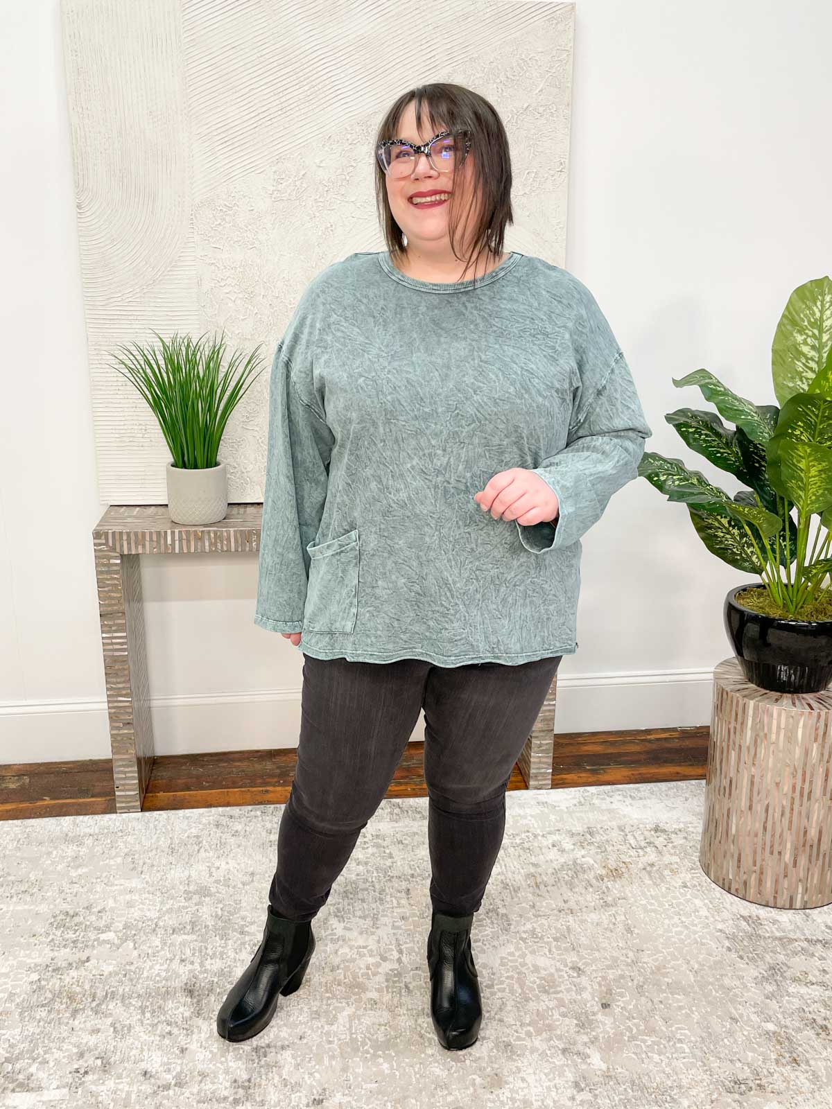 Jess & Jane Mineral Wash Drop Shoulder Thermal Pocket Top, Teal - Statement Boutique