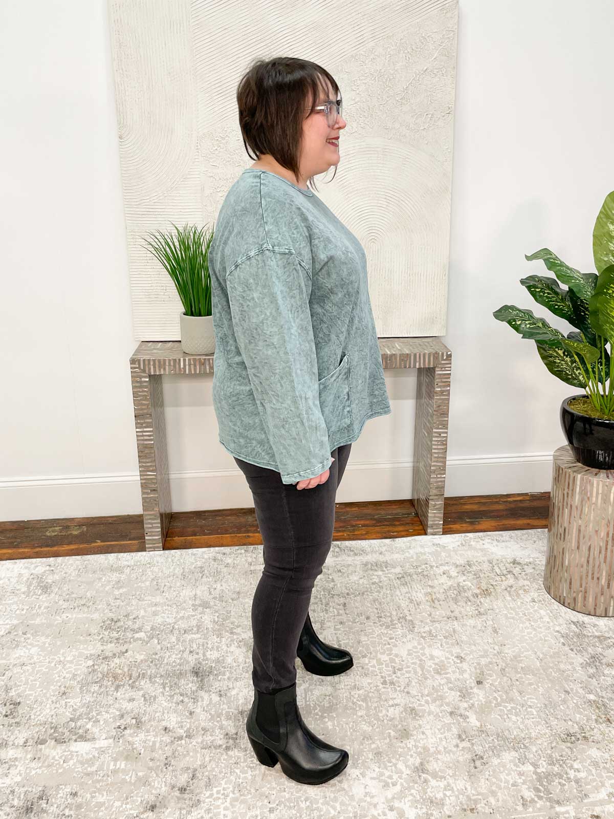Jess &amp; Jane Mineral Wash Drop Shoulder Thermal Pocket Top, Teal - Statement Boutique