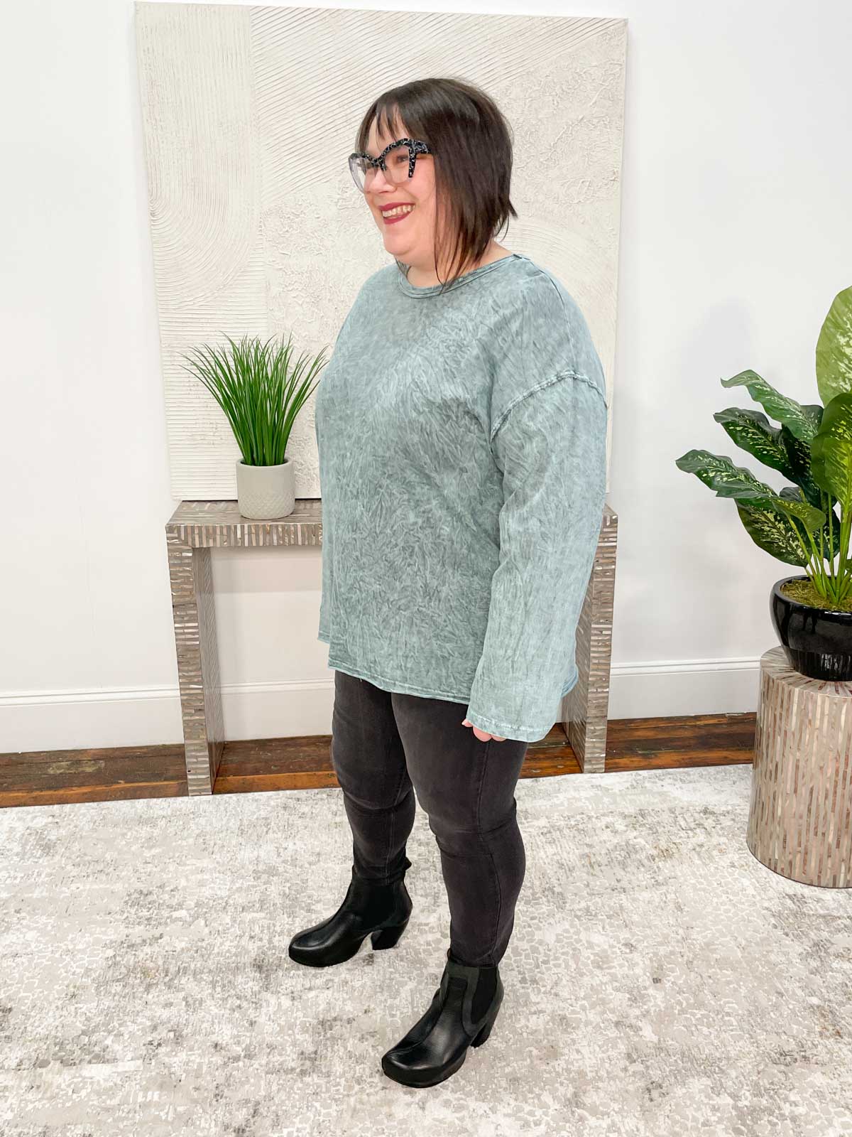 Jess &amp; Jane Mineral Wash Drop Shoulder Thermal Pocket Top, Teal - Statement Boutique