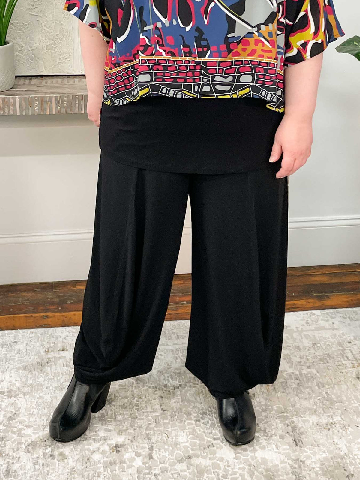 Kozan Jade Pant, Black Vogue - Statement Boutique
