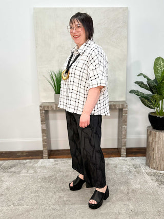 Princess Shirt, Finestra