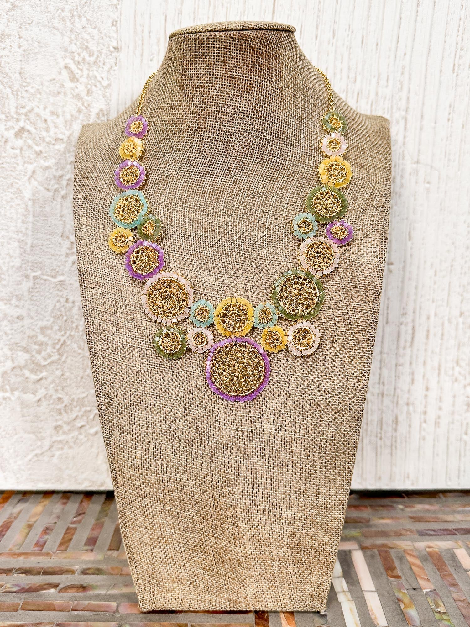 Circles Necklace, Baby Mix