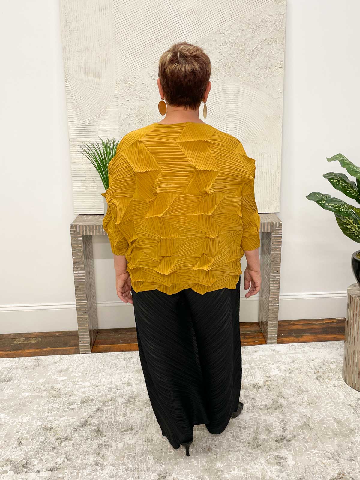 MC Oasis Magic Shirt, Mustard - Statement Boutique
