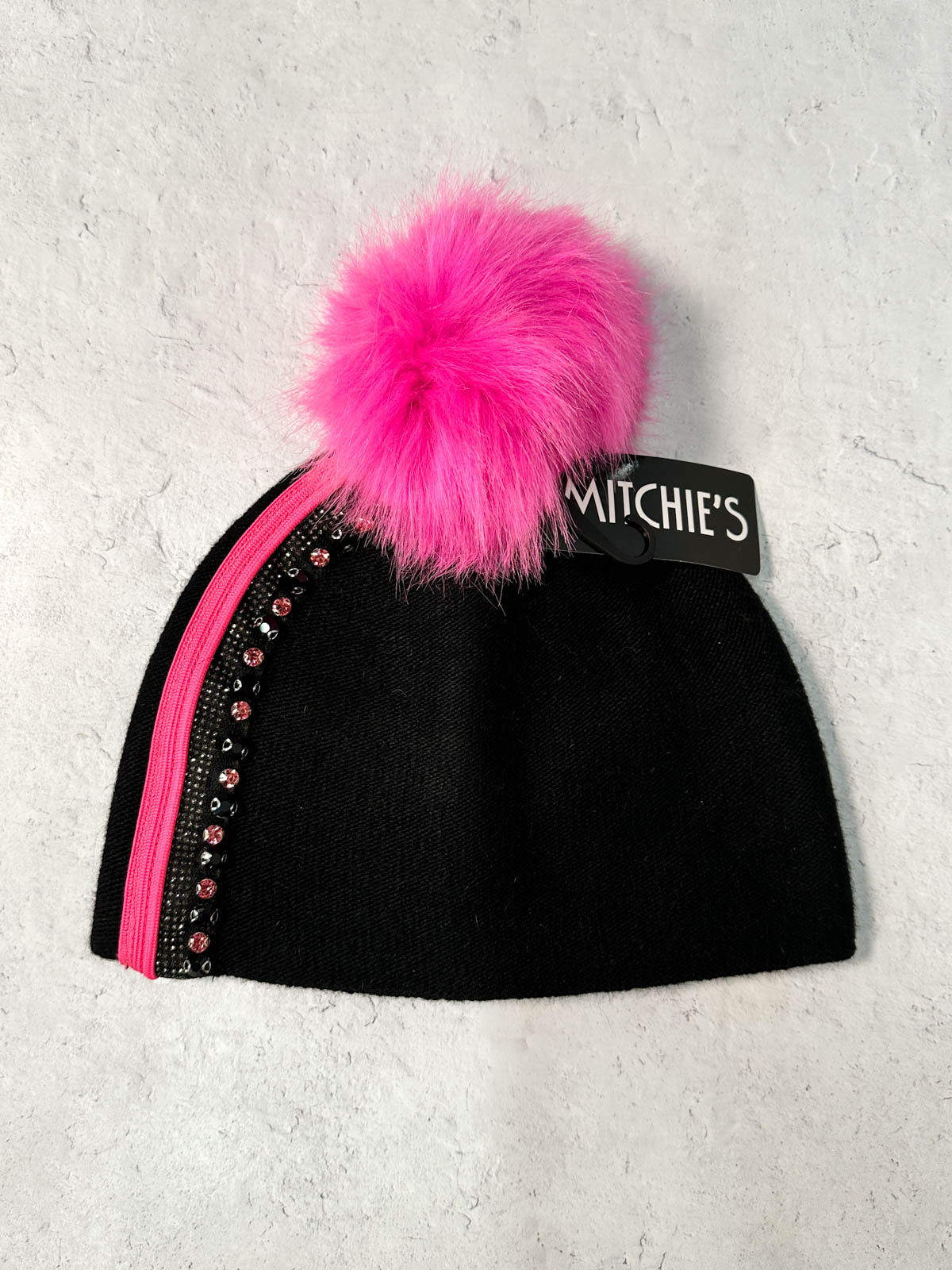 Black hat with pink pom pom new arrivals