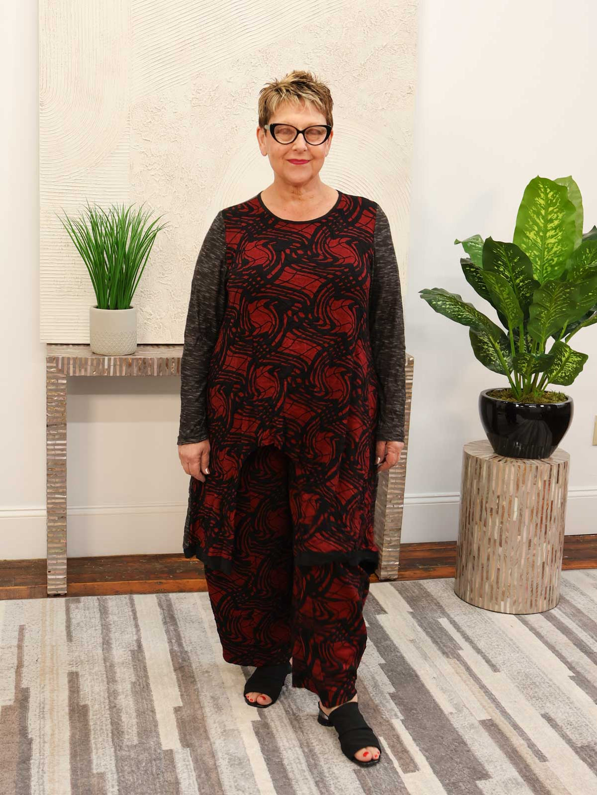 Moonlight Pattern Knit Lantern Pant, Red/Black - Statement Boutique