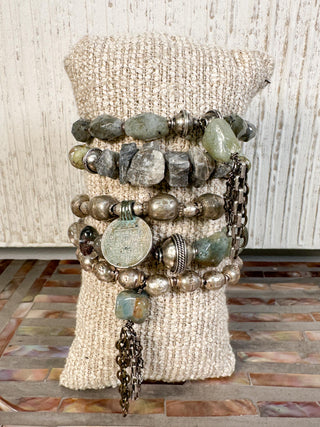 Pale Green & Silver Bracelet Set