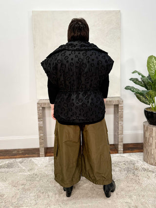 Jacquard Cinch Vest, Black