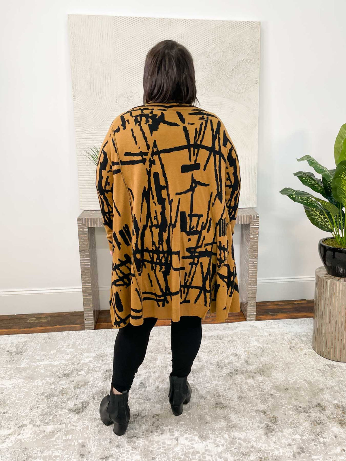 Noen Sketch Pattern Open Sweater Cardigan, Camel/Black - Statement Boutique