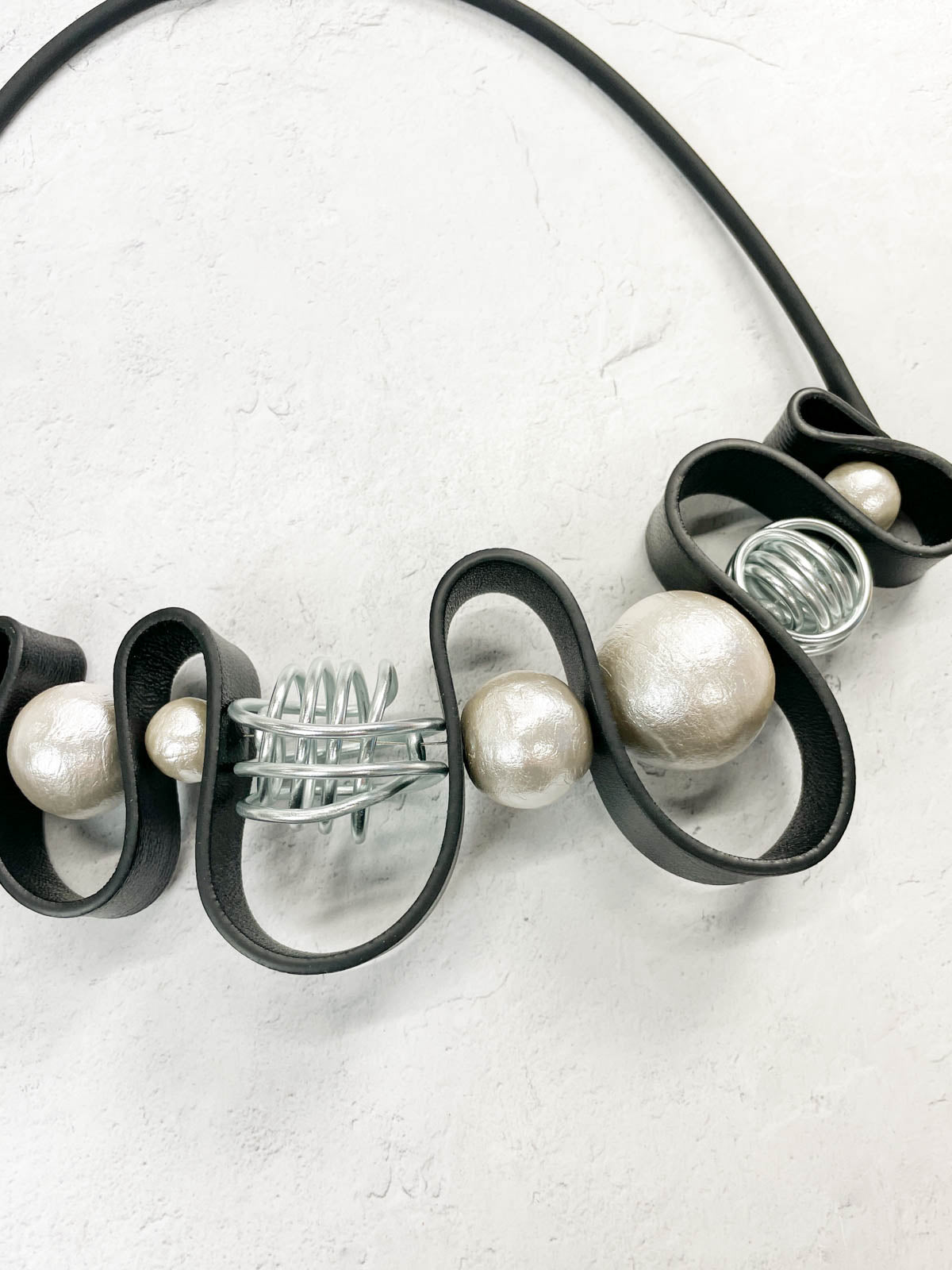 OC Jewelry Amazon Necklace, White - Statement Boutique