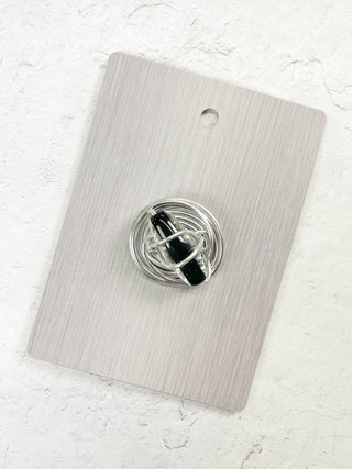 OC Jewelry Cybil Magnet Brooch, Black - Statement Boutique