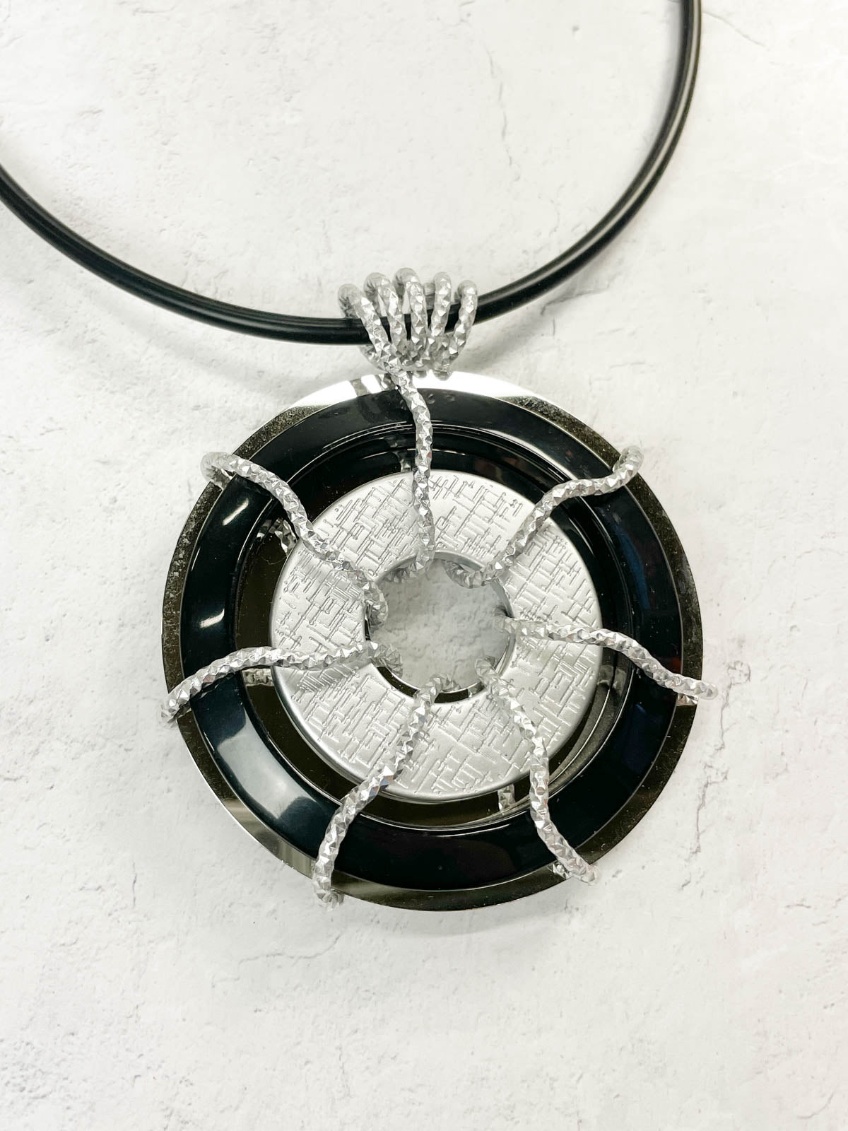 OC Jewelry Vena Necklace, Black/Silver - Statement Boutique