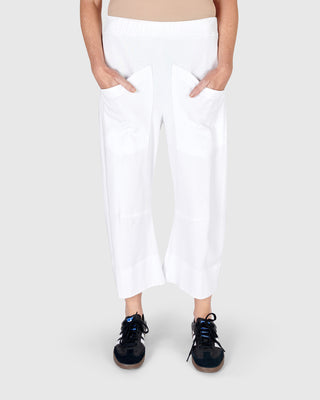 Alembika Urban Pocket Accent Crop Pant, White - Statement Boutique