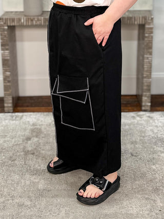 Simply Vanite Pocket Accent Wide Leg Crop Pant with Contrast Stitching, Black - Statement Boutique