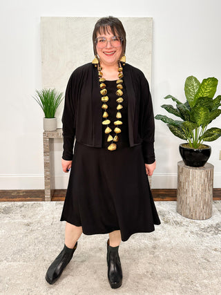 Hey Honey Shrug, Black