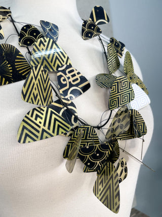 Kinetics Necklace, Golden Olive/Black Deco