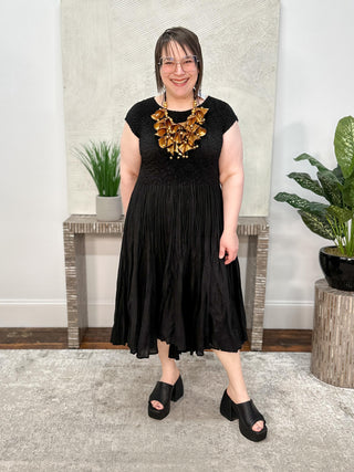 Vanite Couture Cap Sleeve Smocked Dress, Black - Statement Boutique